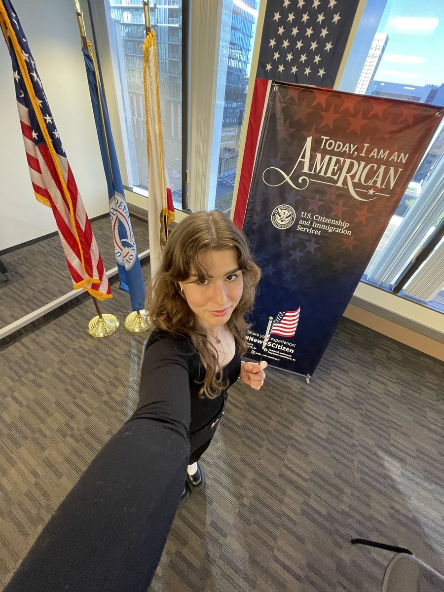 Got my citizenship and my first acceptance into one of my top picks for a PhD program! Starting off 2024 strong 🤩