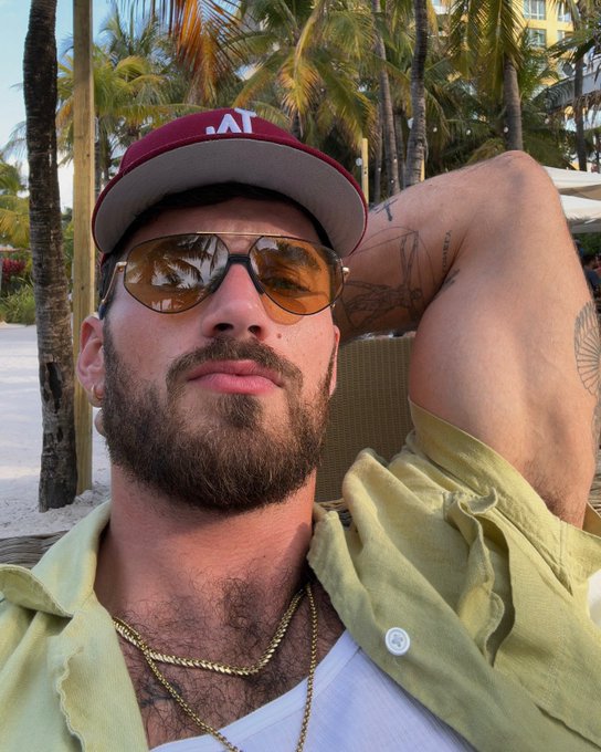 Watch michael ༄'s leaked NSFW photo on TwXstars