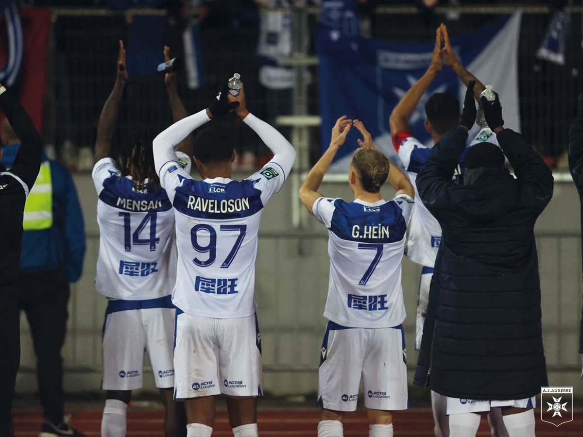 AJ Auxerre tweet media