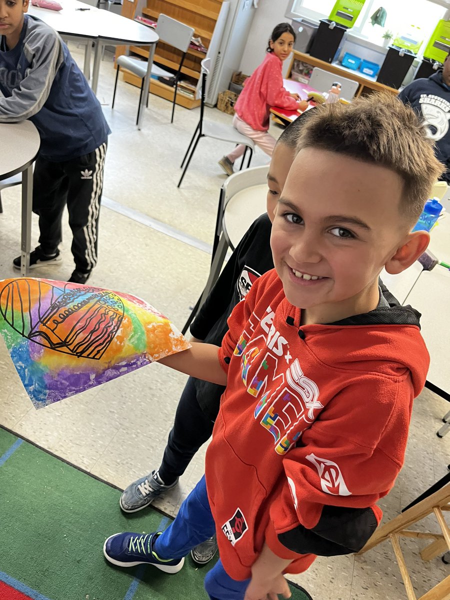bamccarney's tweet photo. My students were so proud of their artwork! https://t.co/a9DorXJWnd
