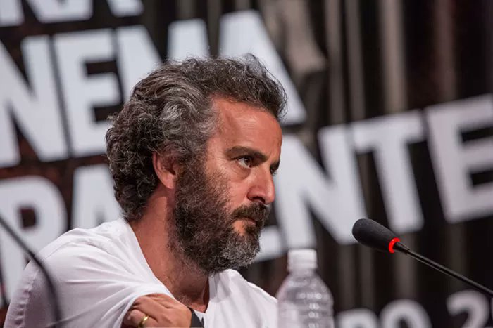 CarimeElmor's tweet photo. Dia do repórter (16/02).
Algumas pessoas que já entrevistei. 

@MiltonBituca, @Liniker, @ArnaldoBaptista e #AdirleyQueiros  

Foto Bituca - Fernando Priamo
Foto Adirley - Beto Staino https://t.co/MSDymV1lR9