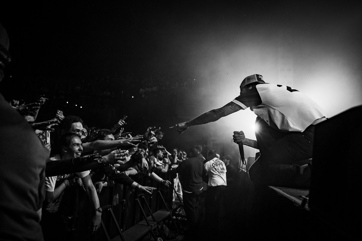 NeckDeepUK's tweet photo. Boston redemption! After the vid forcing us to cancel in 2021, we finally made it back. Sold out too. Last week of shows on the east coast. Come to a show:

🎟️: https://t.co/koYGM1Ghht

📸: @wondergirlphoto https://t.co/5ujYqc56pN