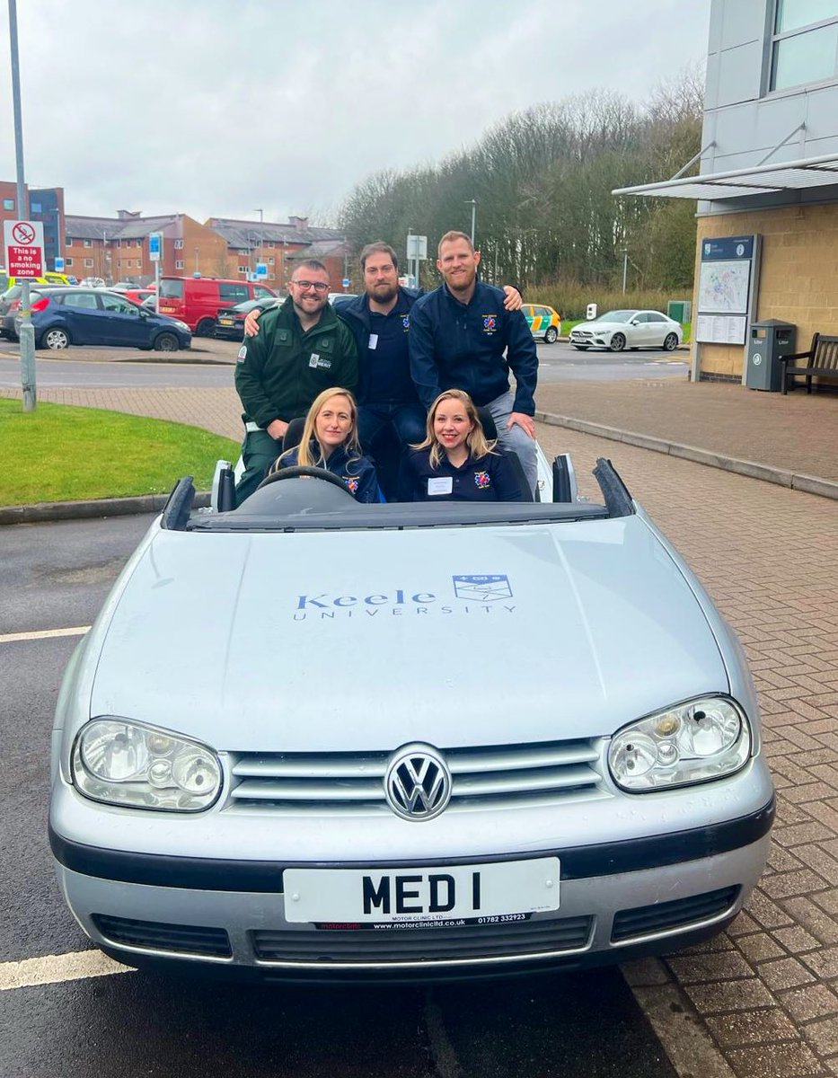 rachelgemma90's tweet photo. Had a great day teaching medical &amp; paramedic students on the Keele Trauma Course today, along with other @wmcareteam teammates - thanks for having us! 😊 https://t.co/WvtrMplw9v