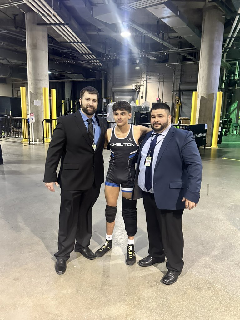 CoachProvince's tweet image. “The baddest man alive” Proud of you Sebas! #BackToBackChamp #GoBigBlue #WeAreShelton