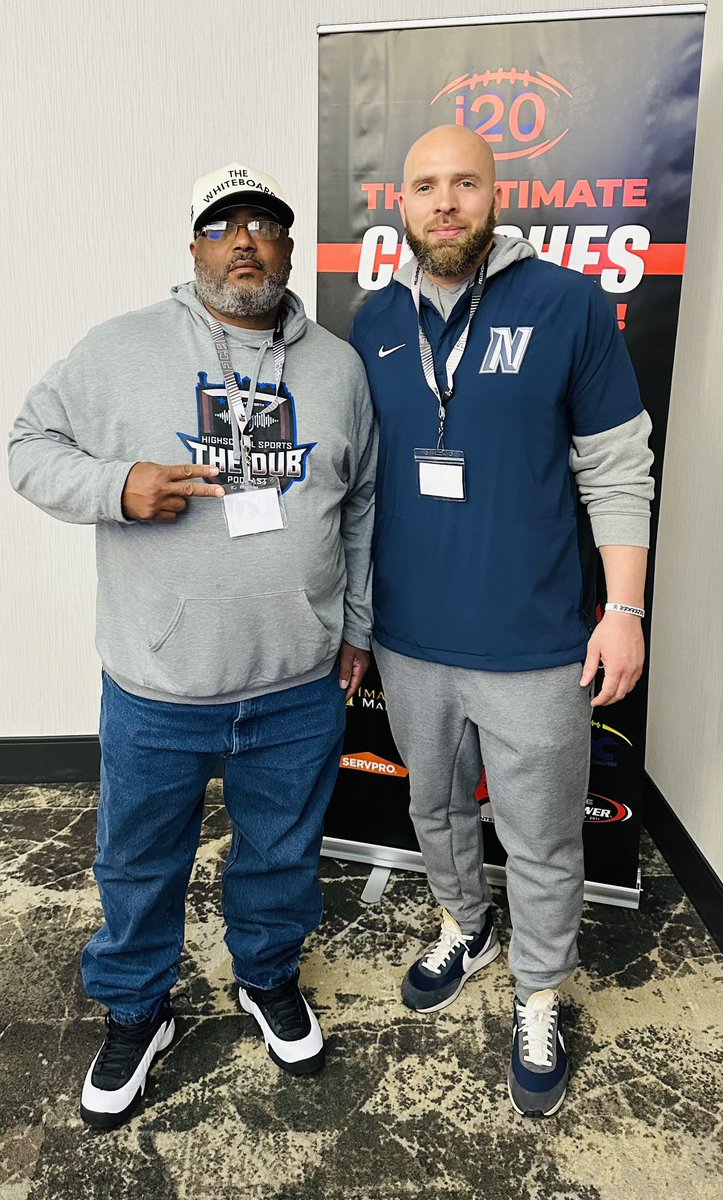 With the homie @Coach_M_A_Small HC @NimitzFootball1 #TheDub #txhsfb #I20clinic