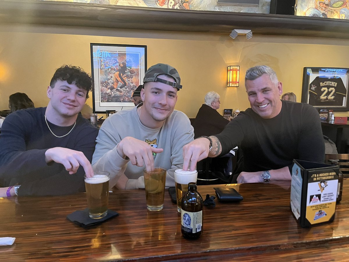 Tapping in for a great weekend <a href="/heatdaddy69420/">Rob Gucci</a> <a href="/Clickorama/">noah</a> <a href="/jvb91/">Justin</a> #68 #Jagu