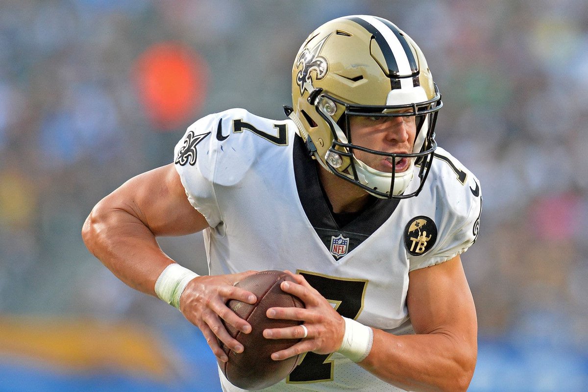 NFL_Stats's tweet photo. Taysom Hill is the only player in the SB era to have 10+ passing, rushing, and receiving TDs in his career. https://t.co/VZZM9swdoW