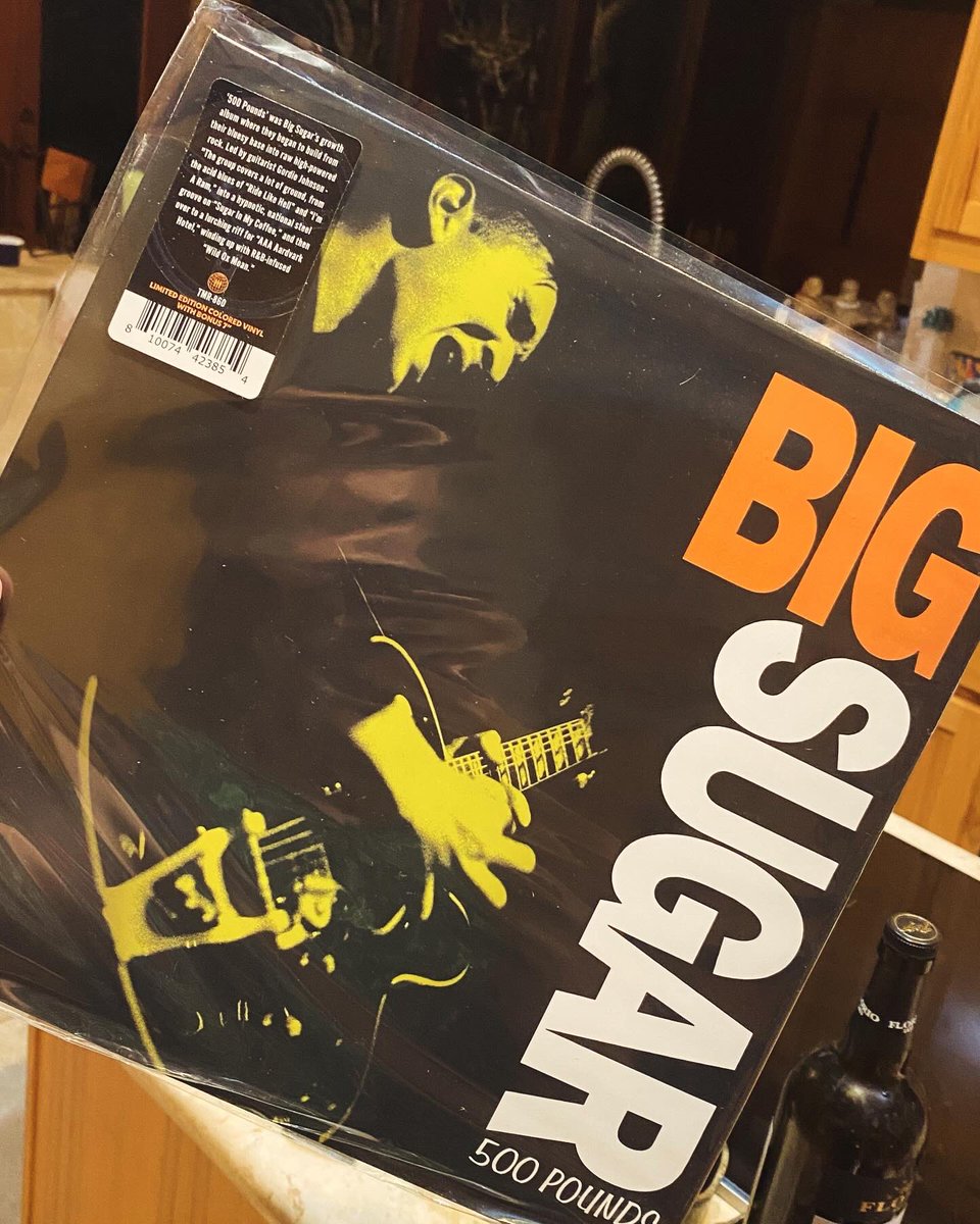 Big_Sugar_Music's tweet photo. Woo Hoo! Look what else showed up from #thirdmanrecords #thirdmanvault #ridelikehell #the500lbsalbum #the500lbstour #bigsugarlive #bigsugar #jackwhiteofficial https://t.co/ycNB2Qr3Th