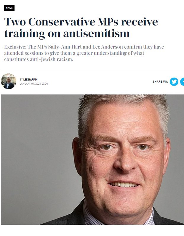 @LeeAndersonMP_ 1. Crowd…? 👀🤷🏻‍♂️

2. Plate…? 🙄🤷🏻‍♂️

3. Hostile…? 🤔🤣

4. Kindness…? 🤡🤦🏻‍♂️

Why can’t you just tell the truth, just for once… 😯🤷🏻‍♂️

By the way, how’s the antisemitism training going…? 😳

#ToryLiars 

#ToryAntisemitism