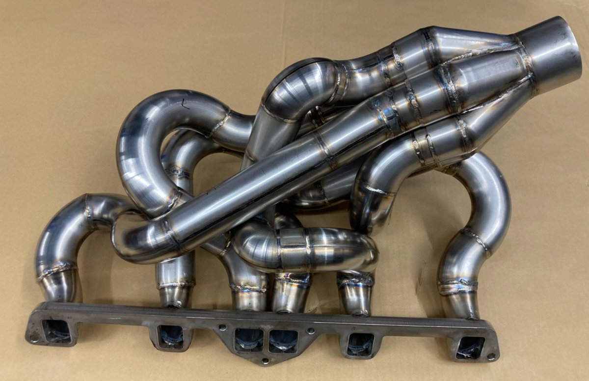 TAKROOM (タックルーム) tweet media