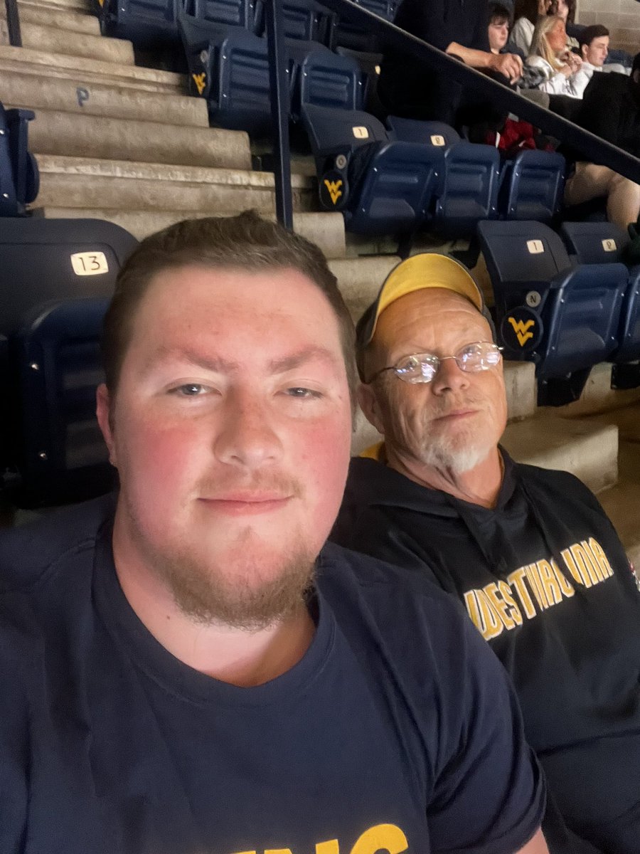 RyanR2173's tweet photo. #wvugame https://t.co/AXcpvlFZbz