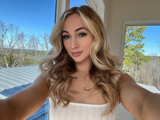 Oh hey 🥰 https://t.co/rlzjTVCT6X