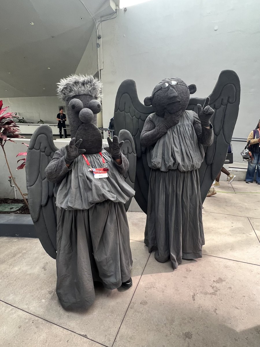 ParksAndCons's tweet photo. The Meeping Angels return #Gally1 #TheMuppets #Cosplay https://t.co/OyFdLWE8Lx