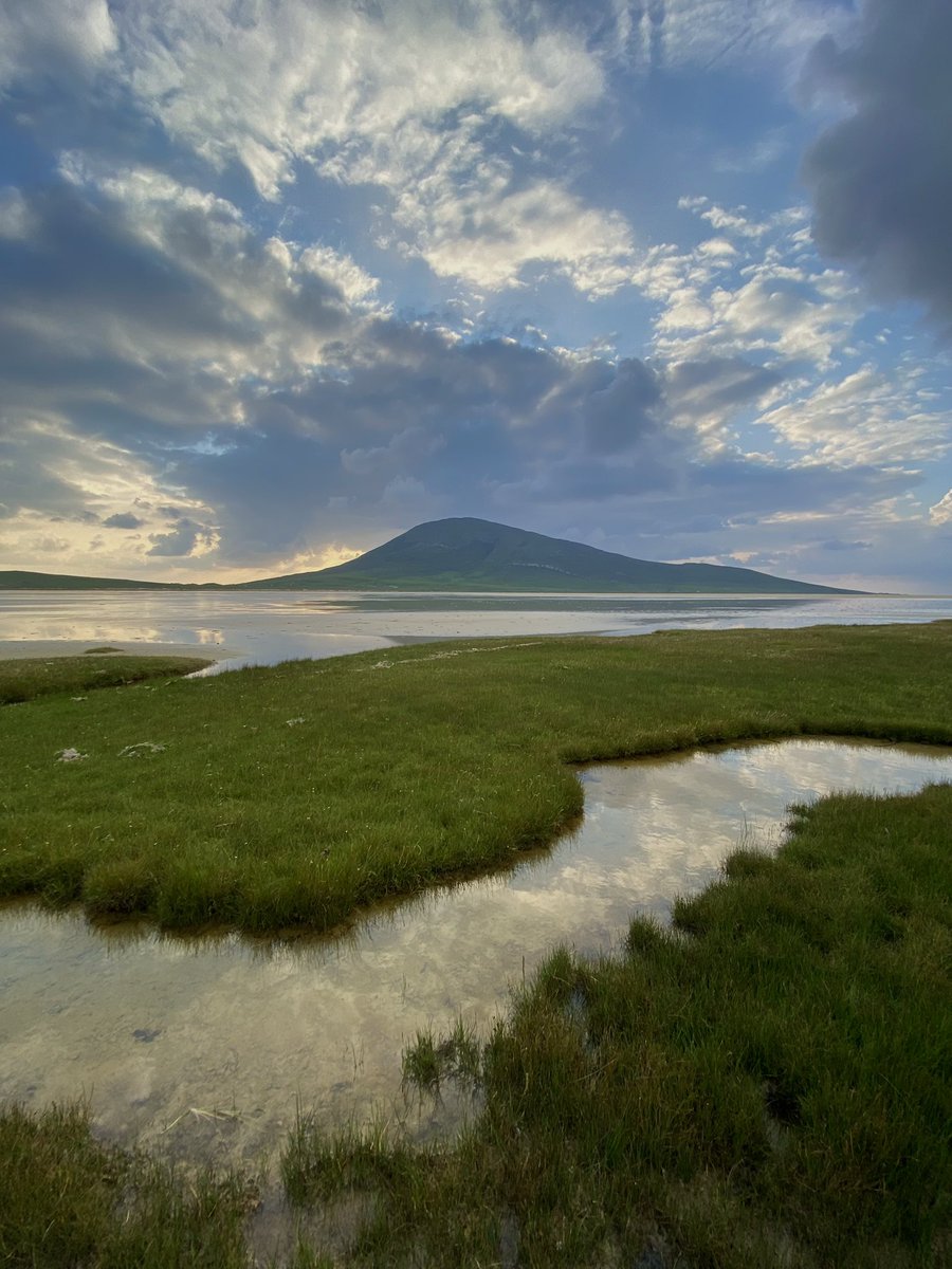 #outerhebrides #scotland #westernisle #visitscotland #isleofharris #hebrides #visitouterhebrides #outerhebridescollective #scottishislands #thisisscotland #theouterhebrides #explorescotland #scottishcollective #hiddenscotland #scotlandlover #visittheouterhebrides