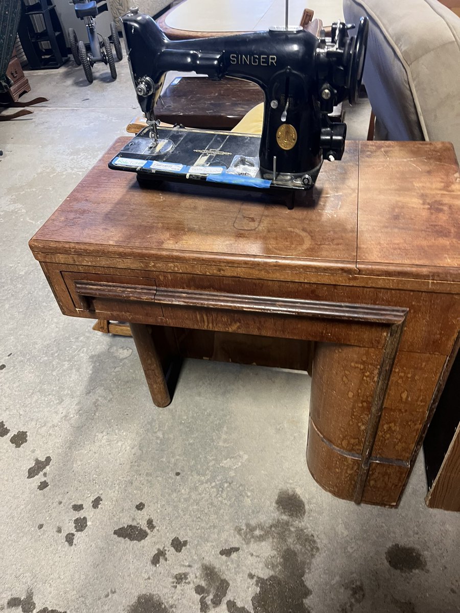 I found a working signer from the 40s with an art deco cabinet for a steal today 😮‍💨😍