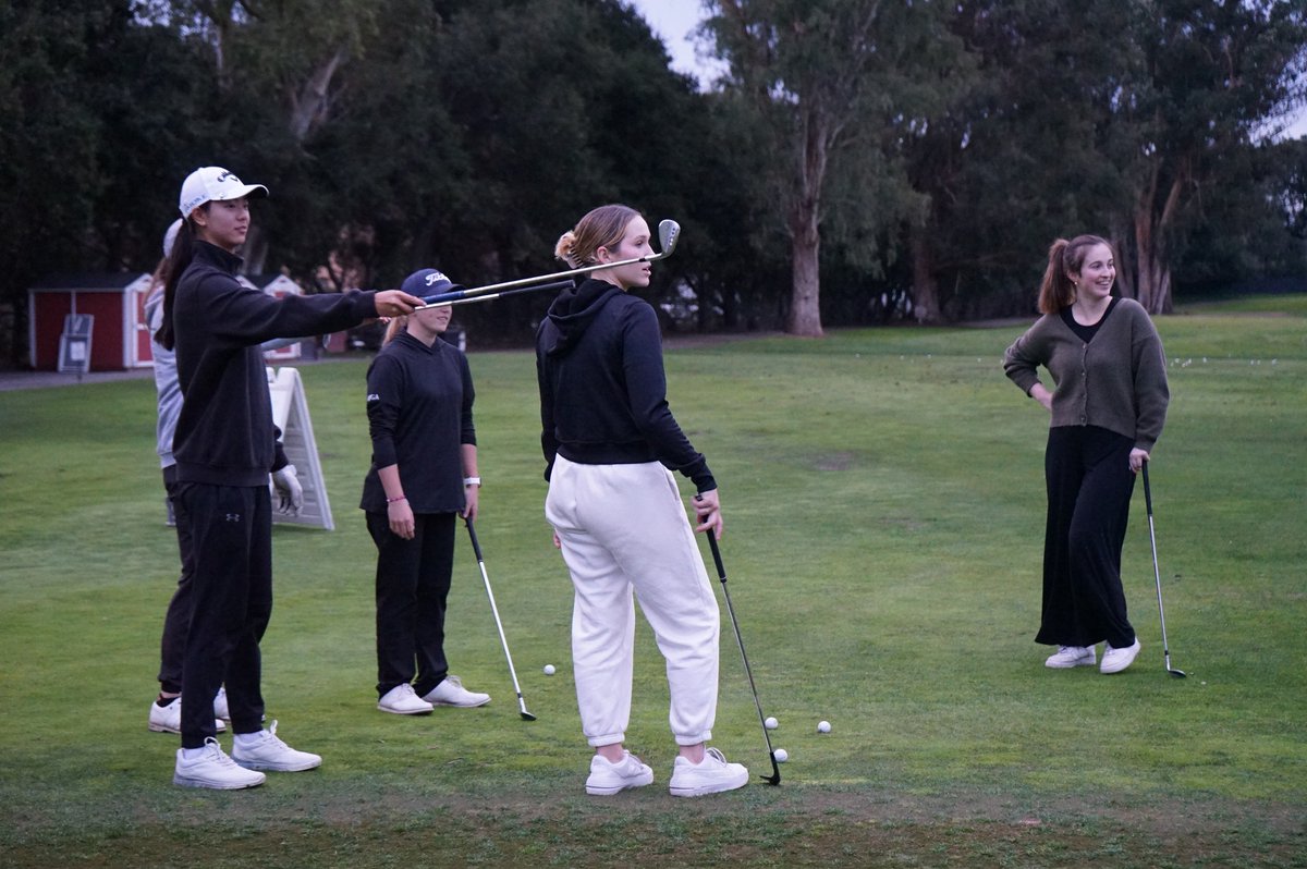 AJGAGolf's tweet image. #FortinetGirls knows how to party!

We had a great night at @SUGolfCourse! Thanks, @rachelheck2020 for coming out! 🙌