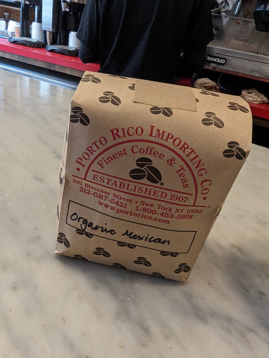 HighFiveFriday tweet media