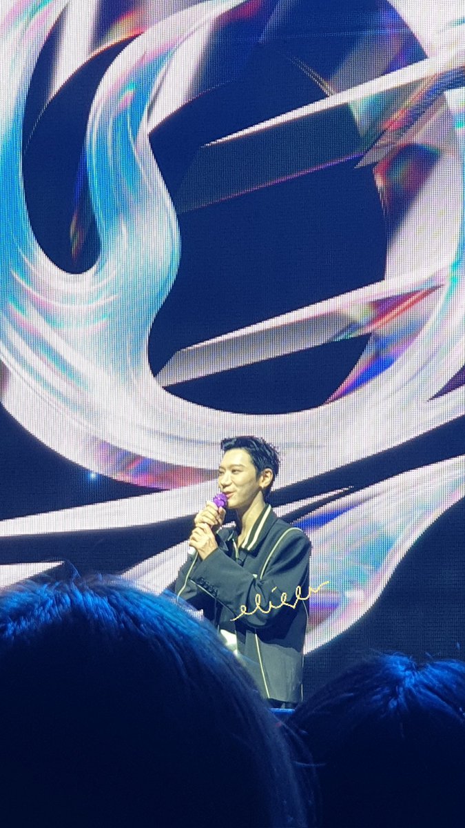 markgeoli02's tweet photo. #TEN_FIRST_FANCON_IN_SEOUL 
#TEN_FIRST_FANCON https://t.co/PvflLiKlXE