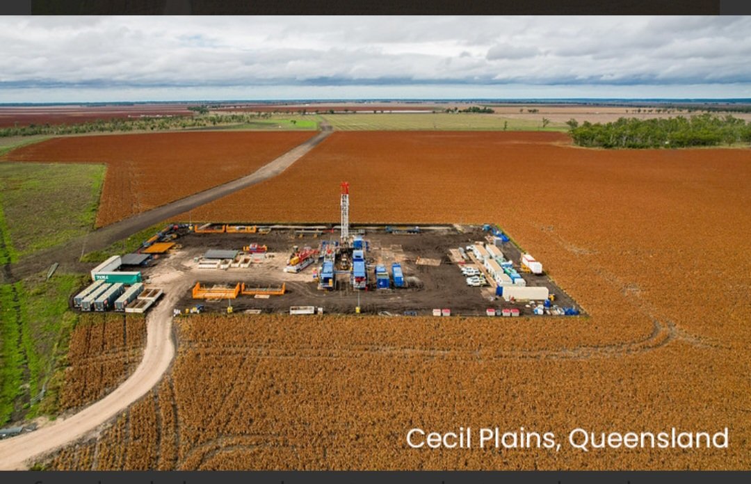 While Barnaby Joyce & his hard right cronies hysterically bang on about windmills 'wrecking prime ag land', there is actually true & inexcusable wrecking of prime ag land occurring that they seem blissfully happy to ignore. The below is prime ag land on the Darling Downs in the