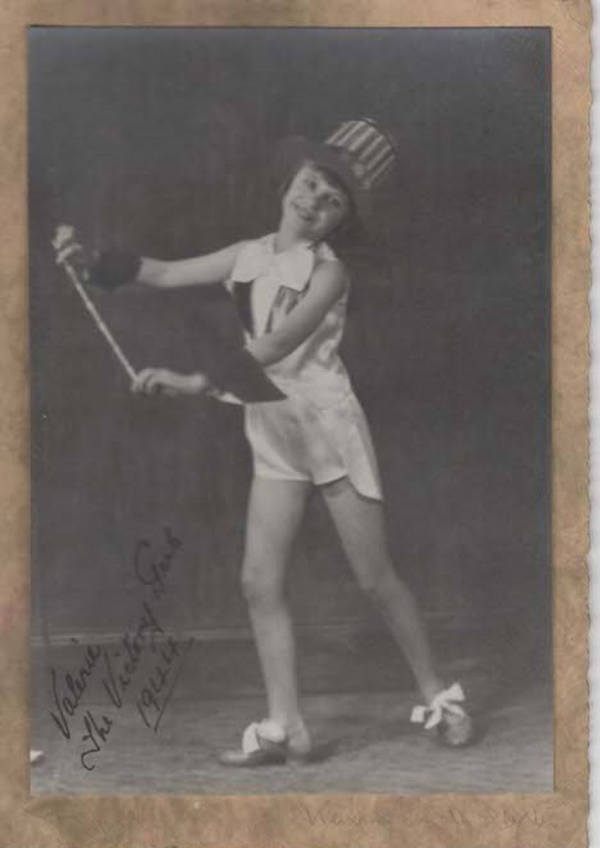 Who can tell me about this #vintagePhotograph? This is Valerie the #VictoryGirl. No idea who she is but she did autograph the picture. Dated 1944 #WW2 #OldPhotos