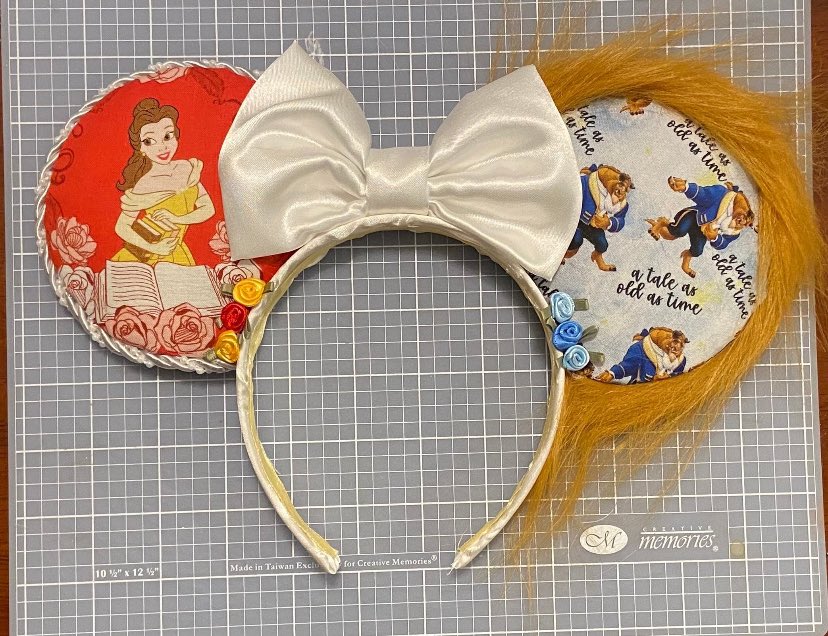 I received my second 5 ⭐️ review on Etsy for my customer made ears! I'm so excited! 
.
🔥See link in bio!🔥
.
#humanartist l #disneyinspired #disneyfreak #disneylover #allthingsdisney #mickeyears #minnieears #EtsySeller #craftideas #giftideas #beautyandthebeast