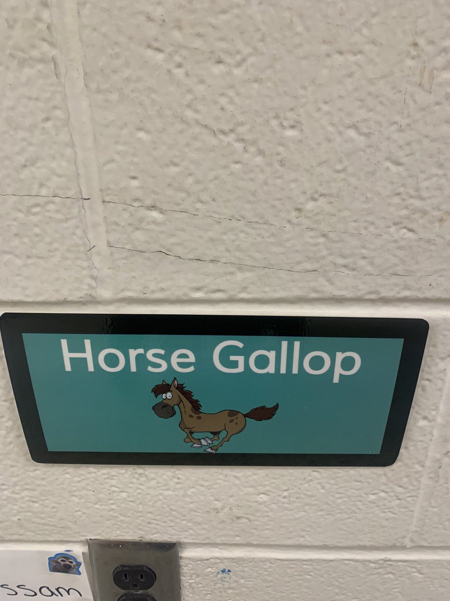 Roseland Home of the Rams tweet media