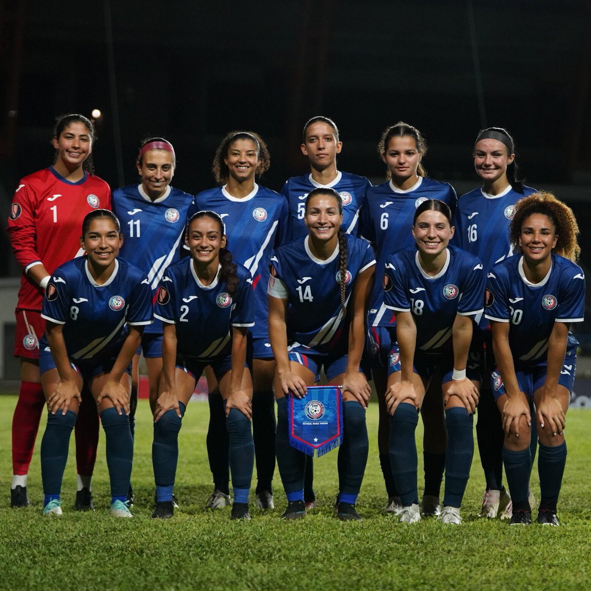 ¡El Huracán Azul está en la Copa Oro Femenina!

Puerto Rico 🇵🇷 se clasificó a la fase de grupos tras derrotar a Haití por 0-1 con un solitario gol de penalti de Jill Aguilera.

Estaran emparejados con Brasil 🇧🇷, Panamá 🇵🇦 y Colombia 🇨🇴 en el Grupo B.