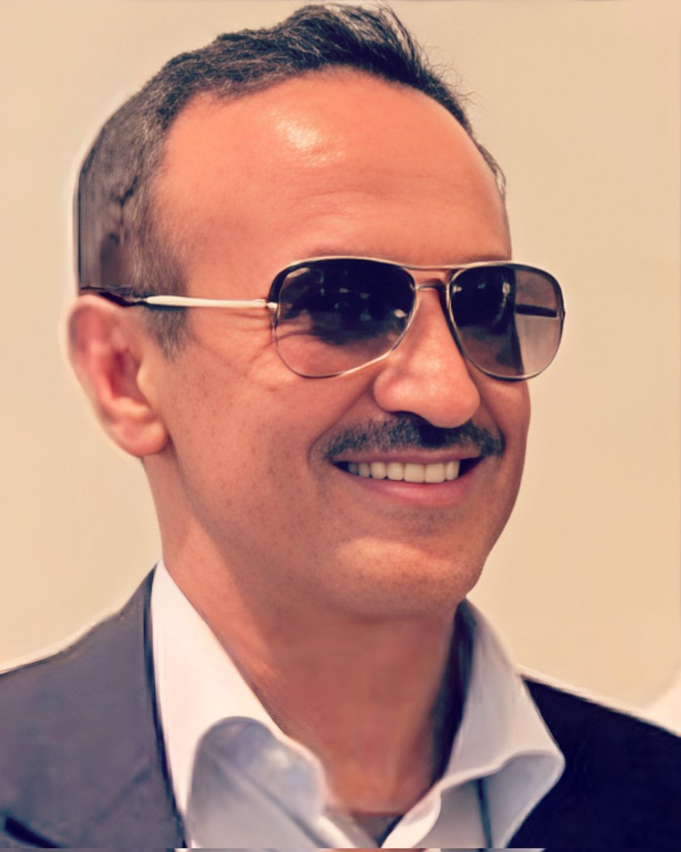 fwzlqrsy6's tweet photo. سيضل المؤتمرالشعبى العام صمام امان هذا الوطن وسيضل الامل فيه ممتد على مرالزمن وسيكون هوالطريق الميسرلتحقيق كل اهداف المؤتمروالممثل له وسيمضى بخطئ واضحه وناضجه نحو بناء وطن يتسع للجميع بلا عنصريه ولامناطقيه سيعودالمؤتمر باهدافه ومبادئه لبناء الوطن الذي تمزق فى غيابه وتشرذم بضياعه https://t.co/hjQggnD9y9