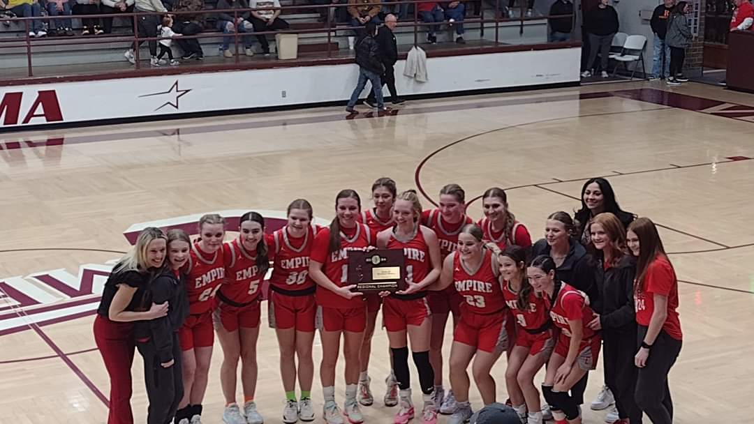 Derek Pineda (@tkkdad10) on Twitter photo The Lady Empire Bulldogs knocked off #2 Caddo to win the Area III Regional Championship. 41-38. <a href="/KeiraPineda5/">Keira Pineda</a> <a href="/okhsscores/">Oklahoma HS Extreme</a> The Lady Empire Bulldogs knocked off #2 Caddo to win the Area III Regional Championship. 41-38. <a href="/KeiraPineda5/">Keira Pineda</a> <a href="/okhsscores/">Oklahoma HS Extreme</a>