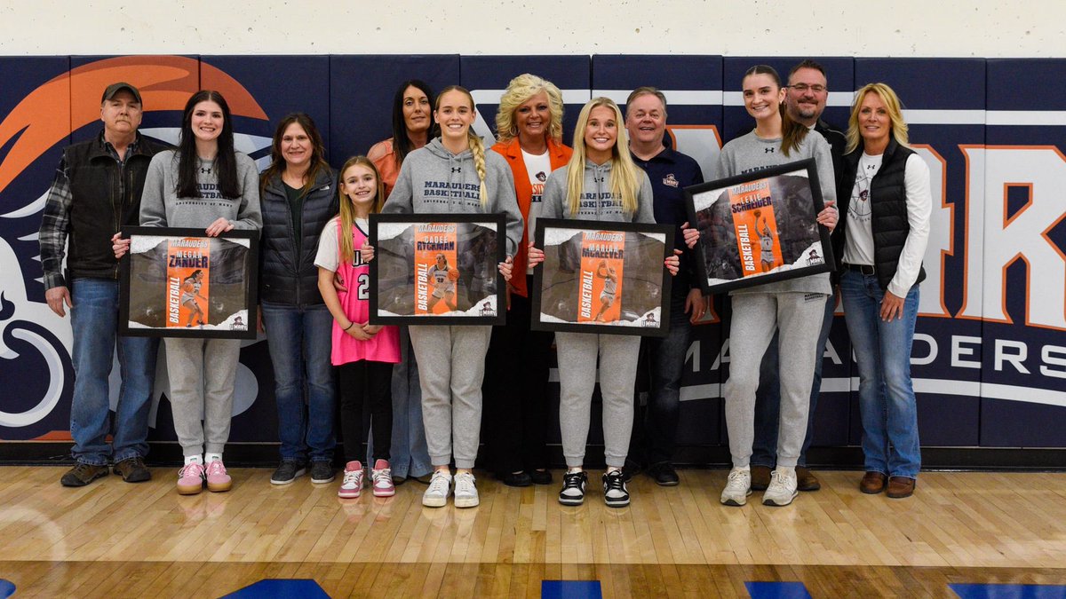 UMary Women’s Basketball tweet media