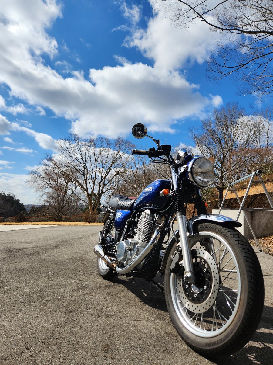 juni_jp1's tweet photo. １ヶ月半ぶりか☀️☀️
#SR400 https://t.co/dZ398opLyz
