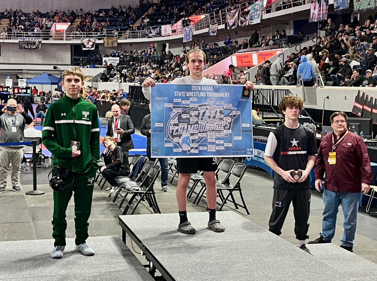 Congratulations to JPII Wrestler, Ben Santy on his 2nd place finish at the State Meet in Class 1A-4A (113 lbs)!