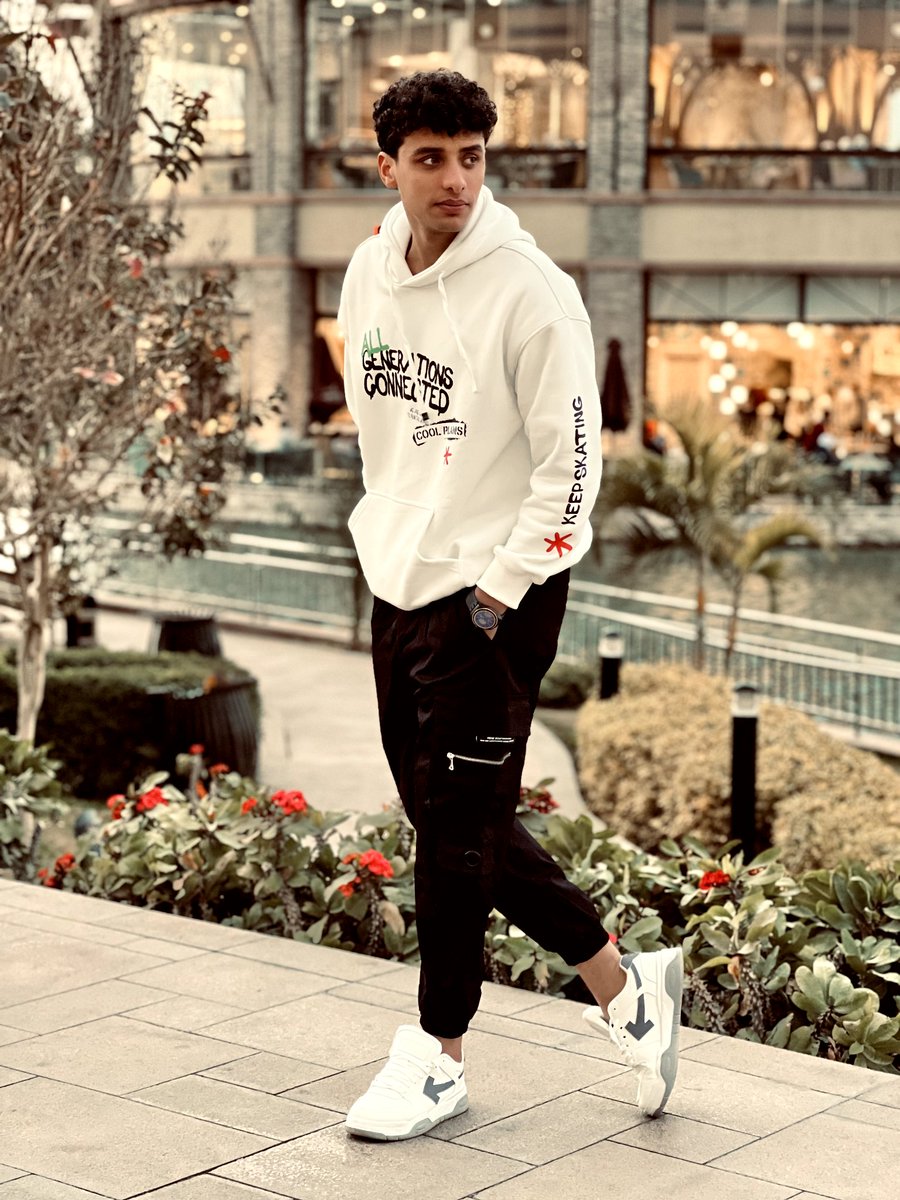 Ebrahim13271924's tweet photo. 🖤🖤
.
.
.
.
.
.
.
#model #me #fashion #mensfashion #viral #photo #poss #styleblogger #style #stylefashion #fashionblogger #stylepost #ebrahim https://t.co/qpPVq6IsA5
