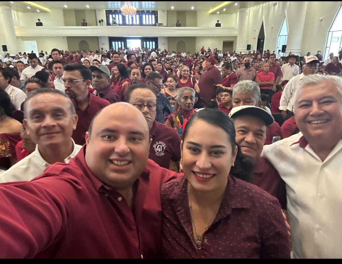 EverthDzib's tweet photo. Feliz cumpleaños Amiga @keniaWalldina Valoro tu amistad, admiro tu perseverancia en los propósitos y hacer equipo contigo me hace disfrutar la política porque siempre ayudas a la gente 🫶. https://t.co/nSXeo5jeyJ