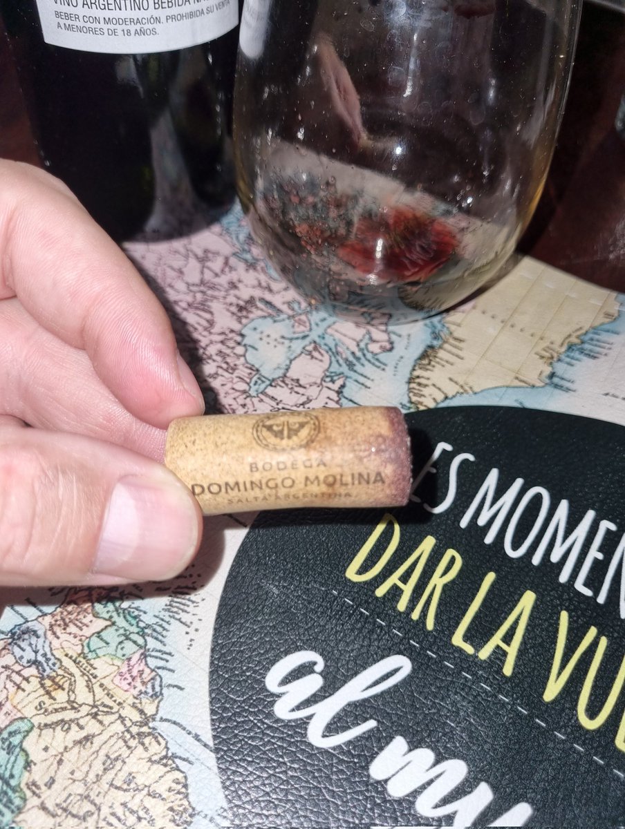 Leonardo Coscia (@poyocoscia) on Twitter photo Recuedo que junto a <a href="/pajaritoamichu/">Pajarito Amichu</a> <a href="/DesquiciadoOk/">Desquiciado Wines</a>, Yeta fue de esos vinos que me dijeron, tenes que visitar <a href="/VinotecaMRWines/">Musu</a> allá por 2018
No hay palabras para describir el estado de este Yeta Tannat-Malbec 2015
Compren vinos de <a href="/rdcafayate/">Rafael Domingo</a> y guarden, que emocionan 🥰🙌🥹
🍷💘 Recuedo que junto a <a href="/pajaritoamichu/">Pajarito Amichu</a> <a href="/DesquiciadoOk/">Desquiciado Wines</a>, Yeta fue de esos vinos que me dijeron, tenes que visitar <a href="/VinotecaMRWines/">Musu</a> allá por 2018
No hay palabras para describir el estado de este Yeta Tannat-Malbec 2015
Compren vinos de <a href="/rdcafayate/">Rafael Domingo</a> y guarden, que emocionan 🥰🙌🥹
🍷💘