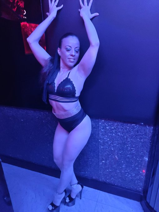 Fin de semana espectacular en @PIPOSORIHUELA 💃 https://t.co/4KVXT4xsyE<a class="tags" target="_blank" title="On Twitter" href="/?out=eyJ0eXAiOiJKV1QiLCJhbGciOiJIUzUxMiJ9.eyJpYXQiOjE3MjcyNjAzMzUsImlzcyI6InR3cG9ybnN0YXJzLmNvbSIsIm5iZiI6MTcyNzI2MDMzNSwiZXhwIjoxNzU4Nzk2MzM1LCJyZWRpcmVjdF91cmwiOiJodHRwczovL3R3aXR0ZXIuY29tL1BJUE9TT1JJSFVFTEEifQ.3cW4FxqVwjxupvKQqqR-HckdCou1mBRhIIL17TDKoeQdr7EYWd7ESlGq-iwILMdsOufV0i0CExC4Z36qFl0ccA">@PIPOSORIHUELA</a>