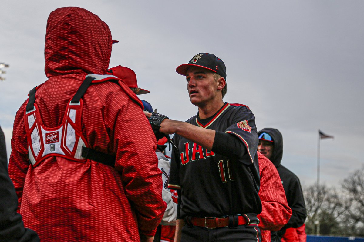 tamuvjaguars's tweet image. The weather, frío. The Jags, en fuego. #JagBall #4to1 #ThisIsOurTeam
