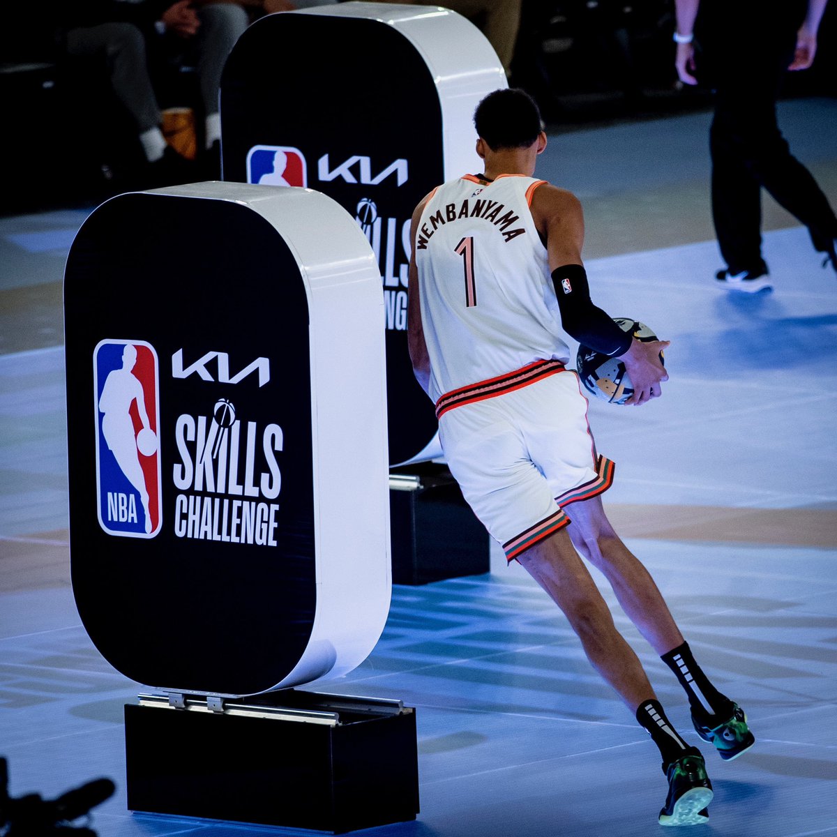 spurs's tweet photo. Challenge completed ✅

#NBAAllStar | #KIASkills https://t.co/U0ySsExLve