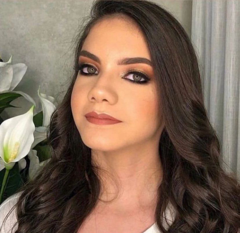 Juremao2mil's tweet photo. @choquei BIANCA CESTARI

Hoje é maior de idade, tem que ter a cara exposta em todo canto https://t.co/RUtIXLxcYz