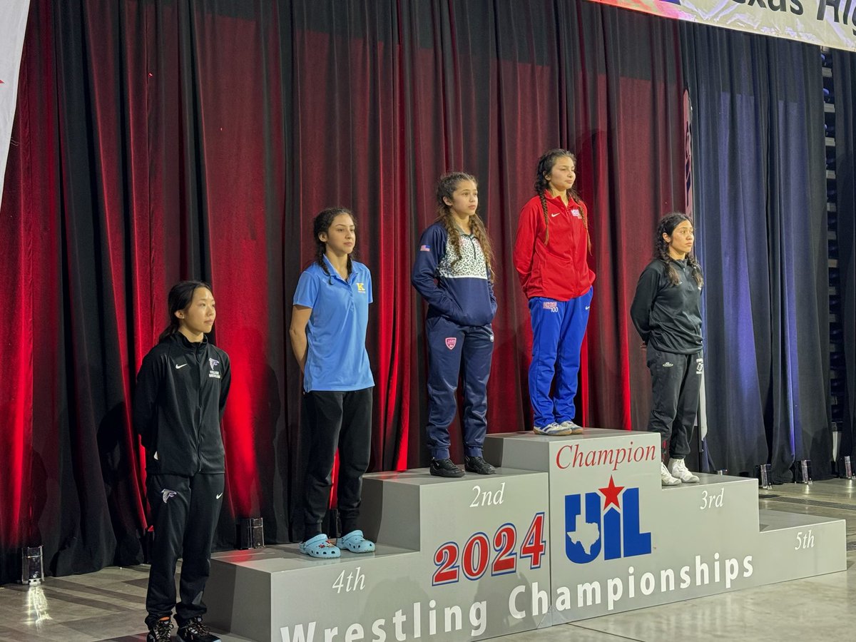 UIL 6A STATE RESULTS

Alexis Booth 🥈
Christine Tran 6th 

Congrats on an amazing career! They have set the standard for years to come!

#OnlyTheFamily #VillageWrestling