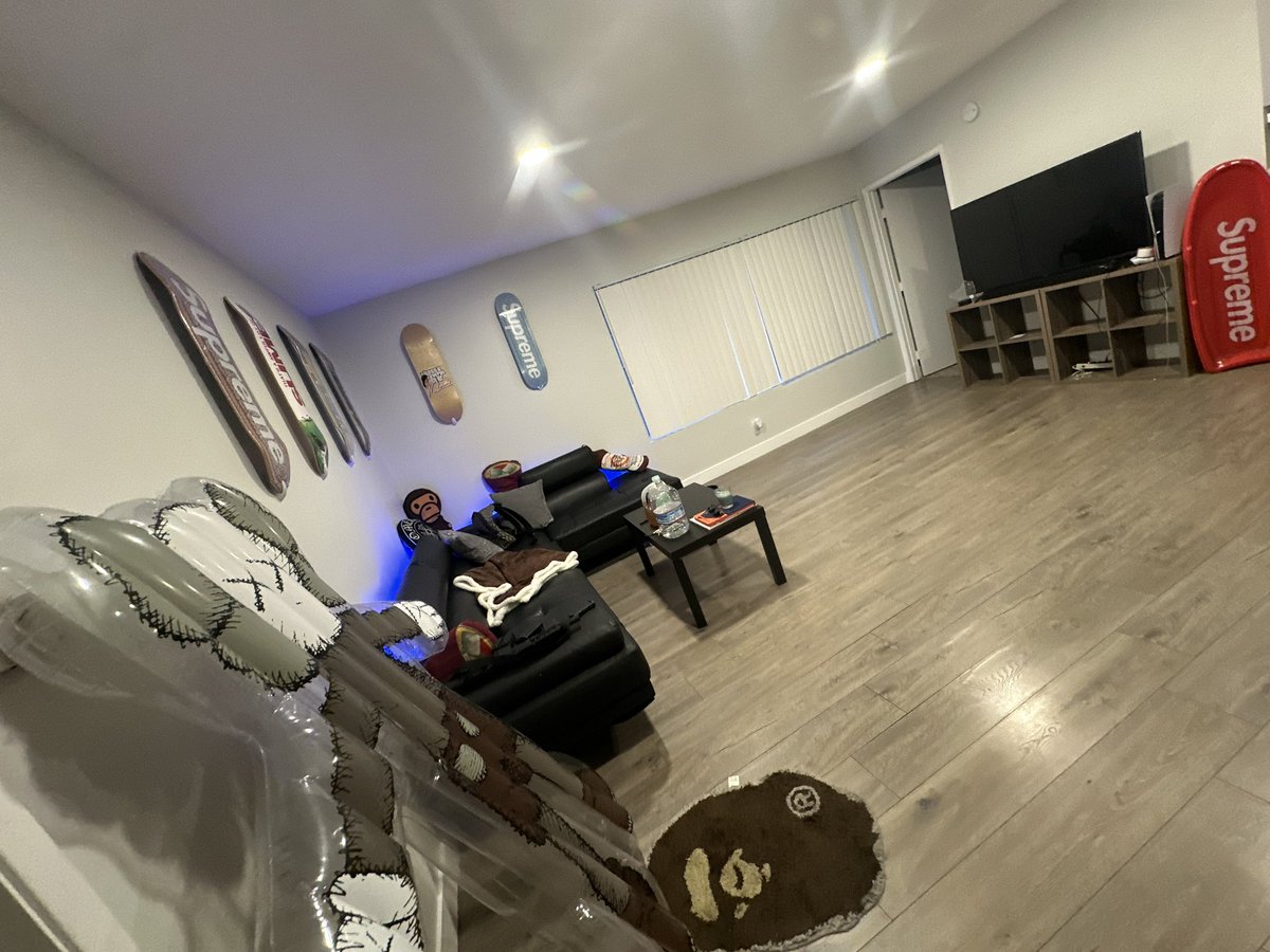 Raymonddd0's tweet photo. https://t.co/Qj5TLH8pcv