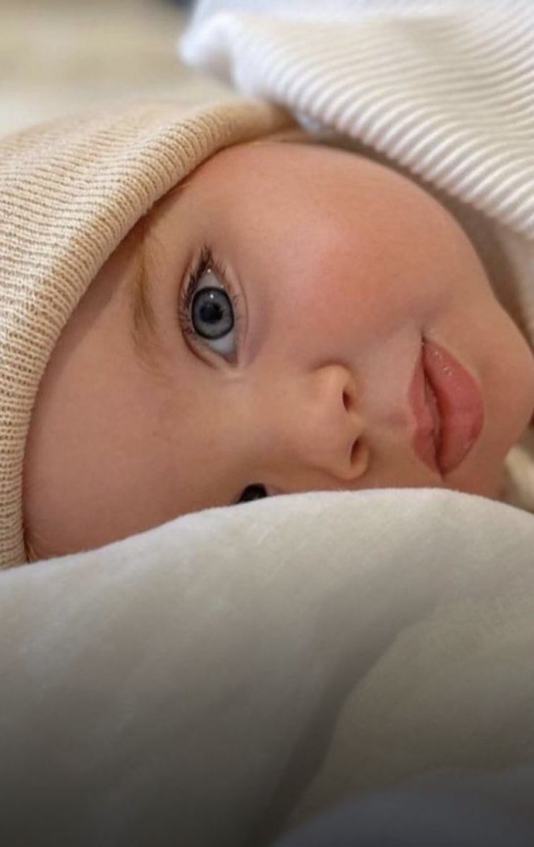 Janis_Lightwood's tweet image. Una bebé muy linda 💗