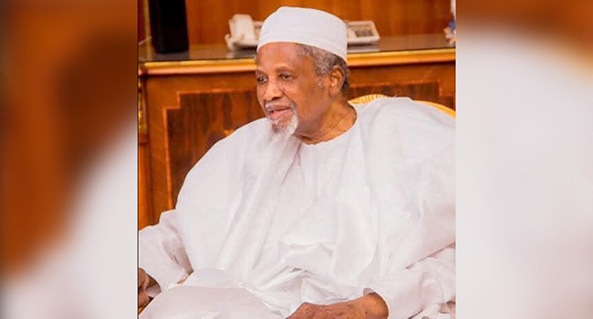 Dm4Gg's tweet photo. Dantata Backs Calls For Parliamentary System

Kano businessman, Aminu Dantata, has thrown his weight behind the call for a parliamentary system of government as a solution to Nigeria’s problems.

https://t.co/doUJnC5u7q https://t.co/qTRllVB4P4