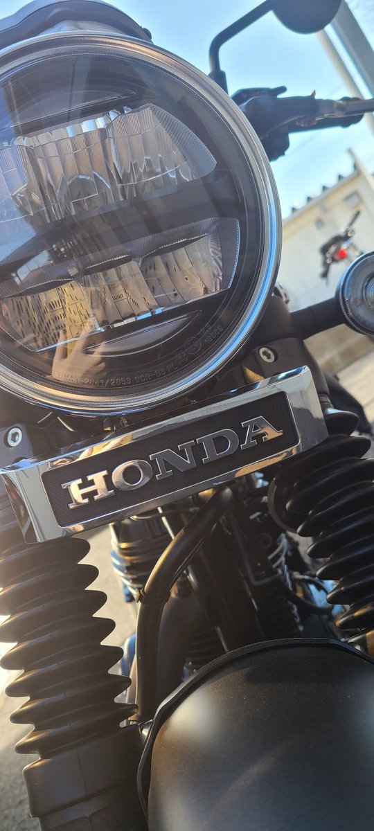 cbr400rcub's tweet photo. エンブレム装着！

かっこよくなりました！！ https://t.co/0qEvOQ7YMd