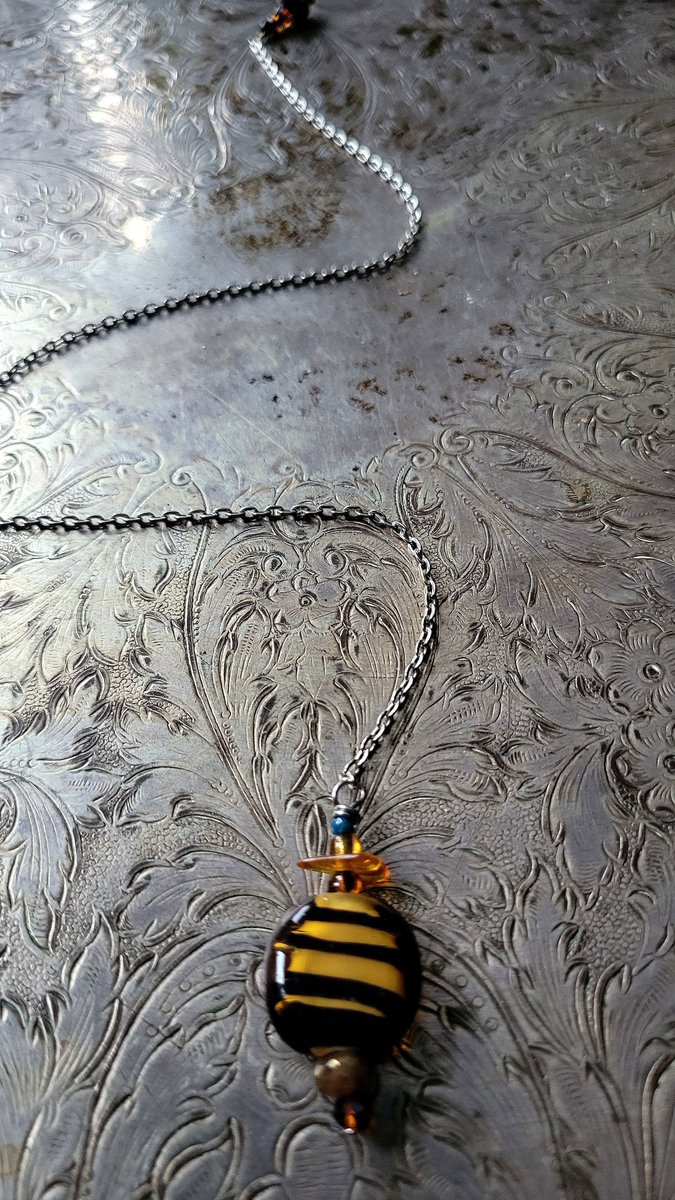 amyedanielson's tweet photo. Spirit of the Bee Pendulum at https://t.co/VmUpxqSY3w -  Lovely, warm toned brass - this item is intuitively created, handmade, and is one of a kind. https://t.co/KkzJTy8qT1 https://t.co/yr28sOPJLw
