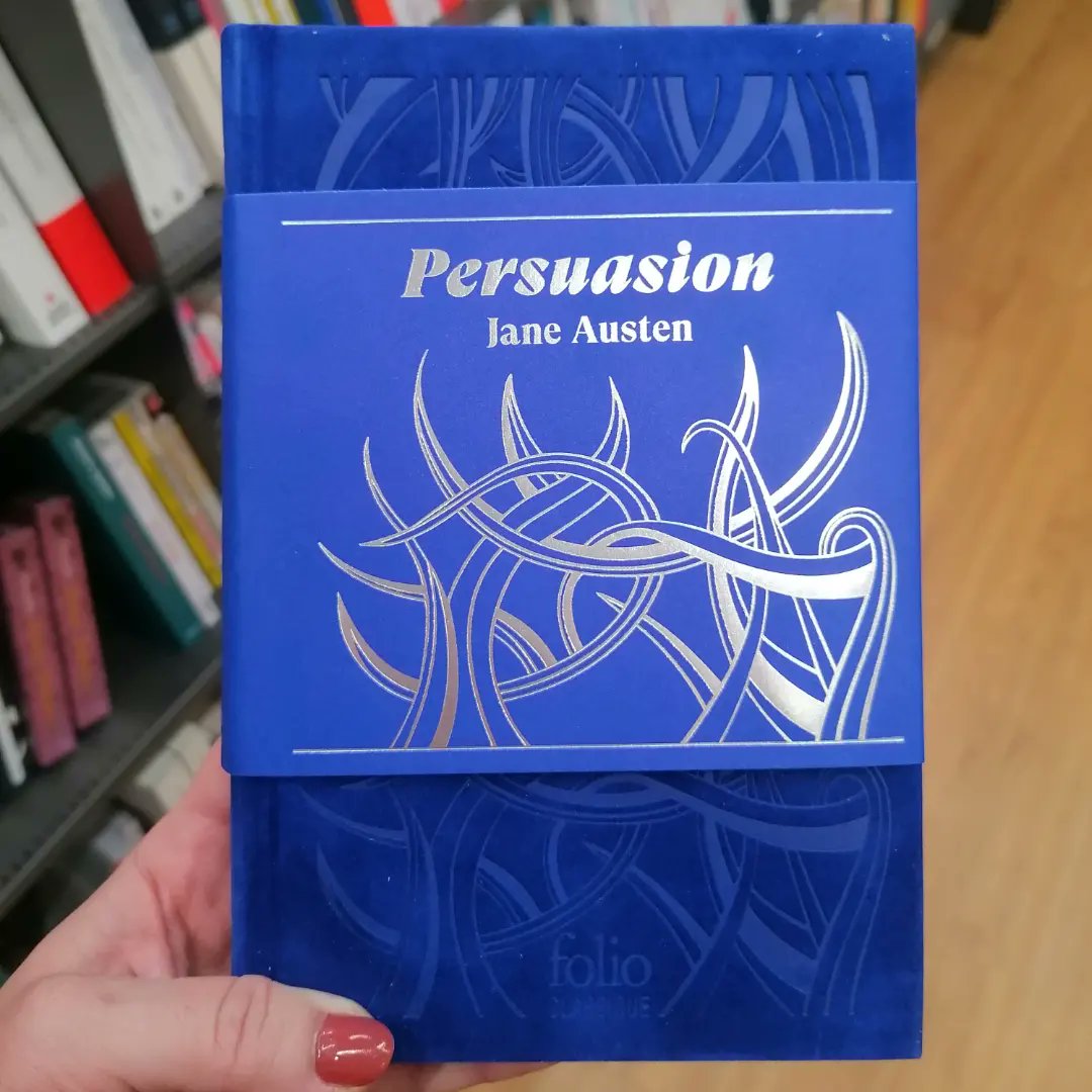 sitiojaneausten's tweet photo. #Persuasión en una #edición coleccionista #enfrances, con #introduccion de #ChristineJordis de la mano de @editionsfolio
#JaneAusten #libros #books #livres #bookhoarders #Leeresdeguapas #bookaholic #instablogger #portadas #bookcovers #enfrancais
https://t.co/iJ5jO19Q33 https://t.co/FXpOaShozO