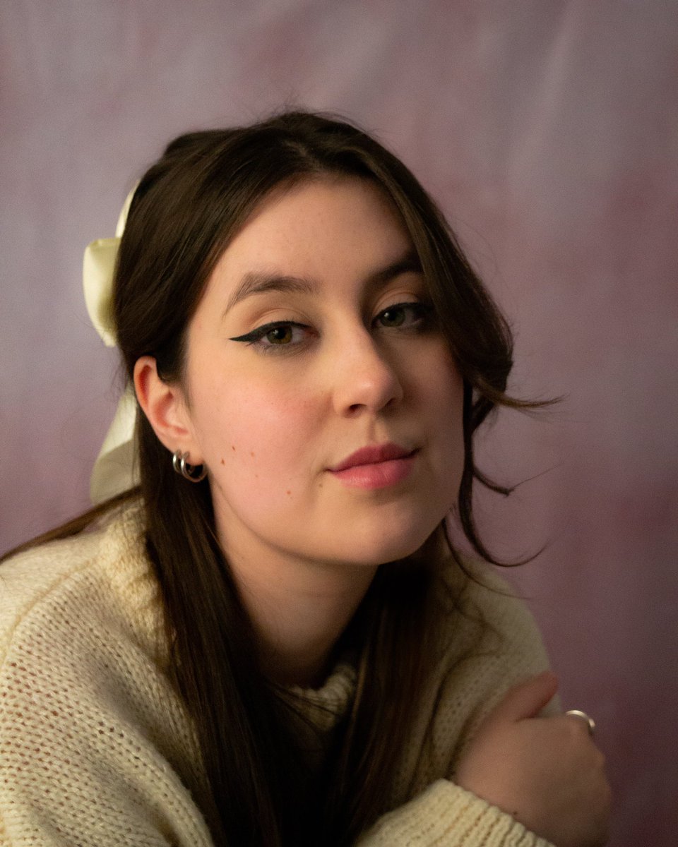 maya 🌻 tweet media