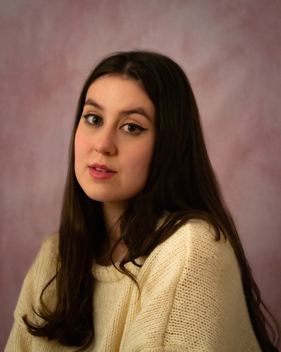 maya 🌻 tweet media