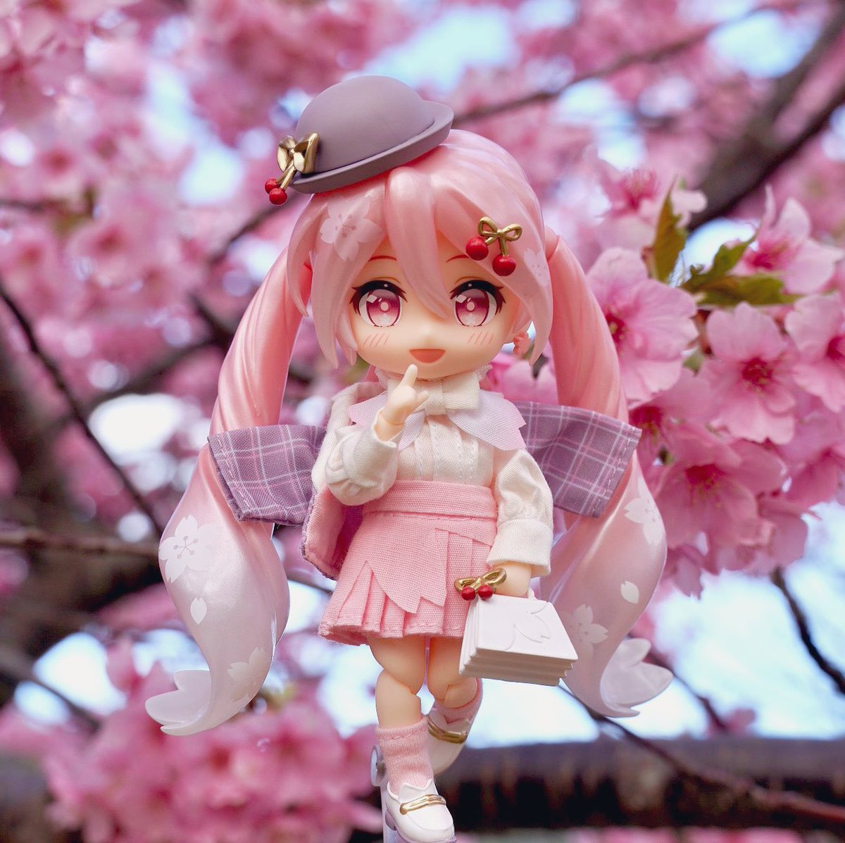 ねんどろいどどーる 初音ミク 桜ミク デートコーデver. お花見コーデ