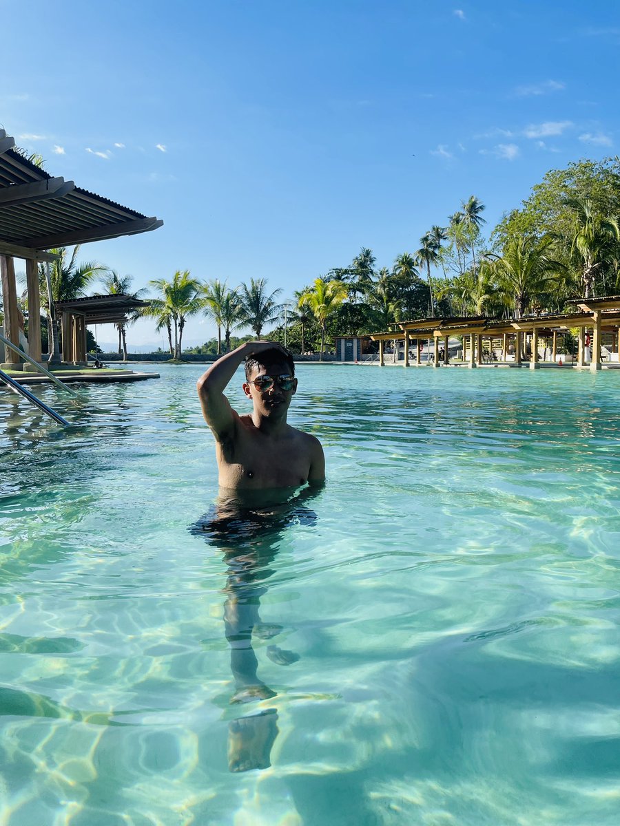 jayARsBook's tweet photo. 🏝️💦🌊🏖️ https://t.co/NaembsUYmv